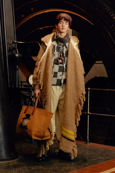 Look 31